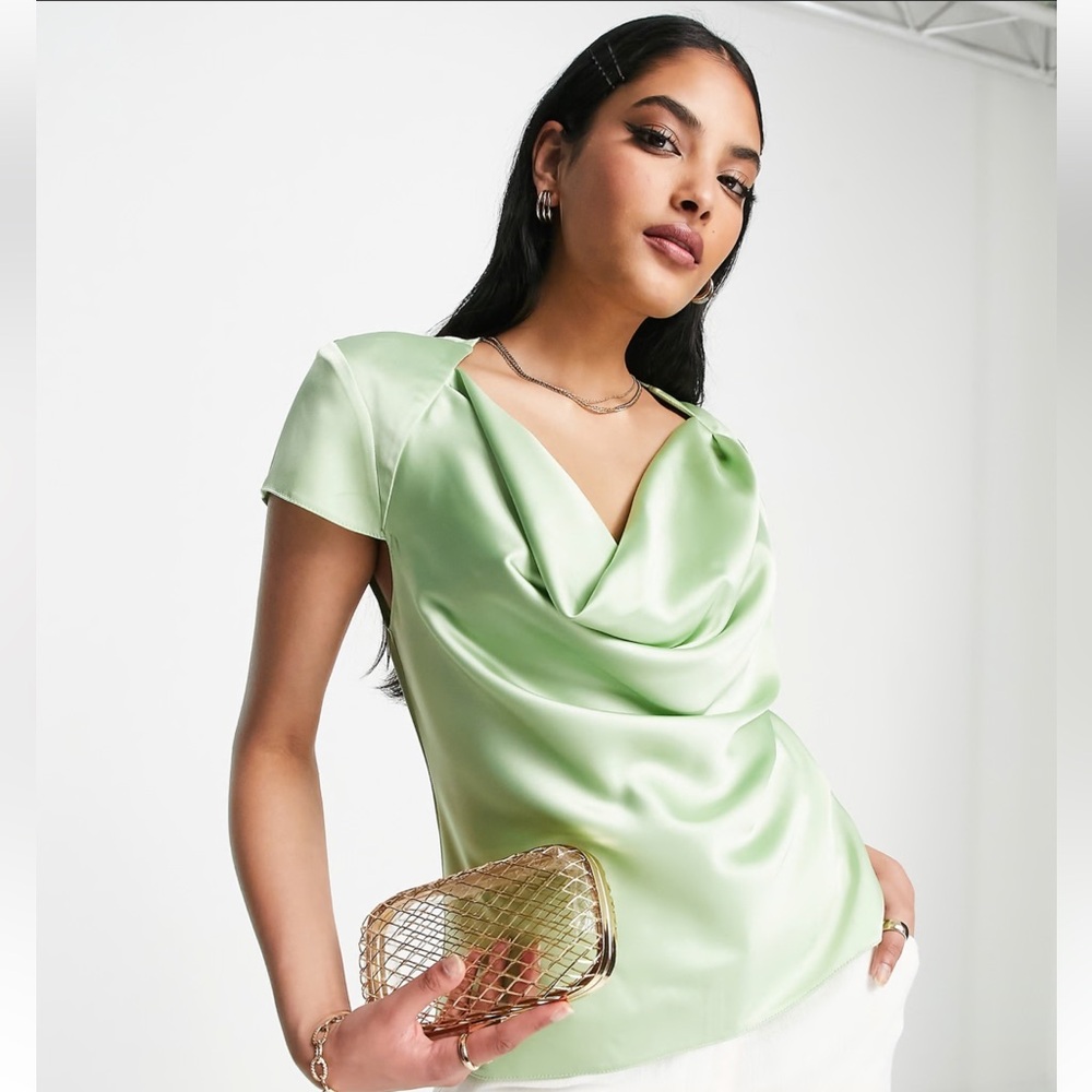 NWT ASOS DESIGN satin cowl neck blouse with cupped sleeve Sz 4 #E3